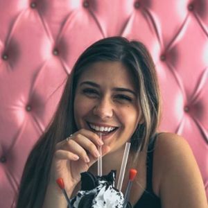 Meet your Posher, Danii